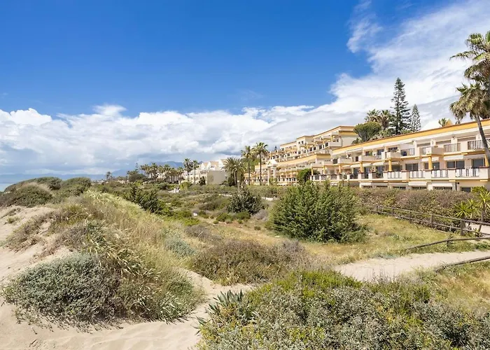 Апартаменти Oleholidays 811 Romana Playa Frente Al Mar *