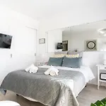 公寓 Oleholidays 811 Romana Playa Frente Al Mar 马尔韦利亚